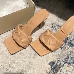 Amazon Tan Quilted Women's Heels